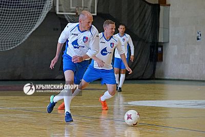 Футзальная "Арсеналъ Лига Крыма 35+". Обзор матчей 3-го тура