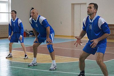 В Алуште стартует международный волейбольный турнир ветеранов "Кубок Черного моря"