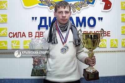 Евпаториец Сергей Белошеев – чемпион мира по шашкам-64!