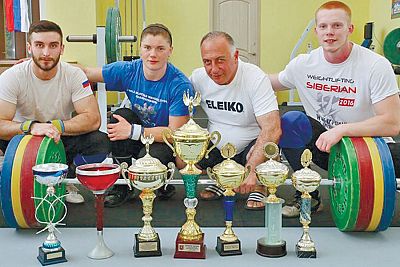 Крымских тяжелоатлетов все чаще приглашают в различные сборные России