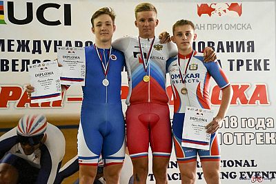 Симферопольские велогонщики отличились на соревнованиях в Омске
