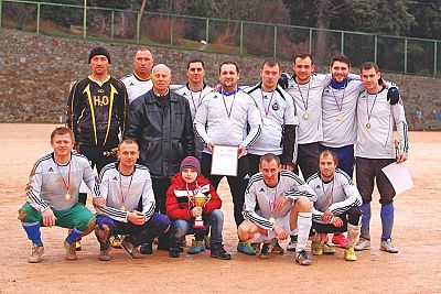 Кубок Ялты по мини-футболу выиграл "Водоканал"