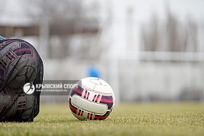 Состоялись первые полуфинальные матчи Кубка Белогорского района по футболу