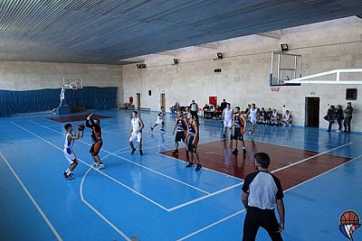 Матчи стартового тура сыграны в дивизионе "Б" мужского баскетбольного чемпионата Крыма