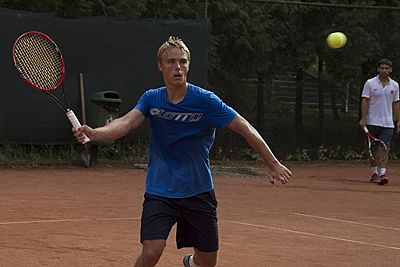 Крымский теннисист Денис Клок покорил Таллин