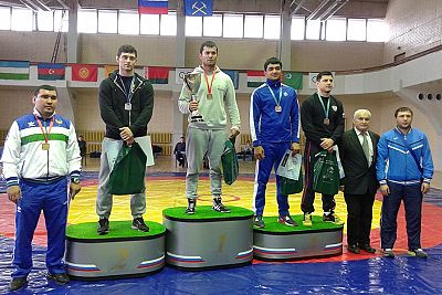 Симферопольские борцы греко-римского стиля завоевали две медали на турнире в Подольске