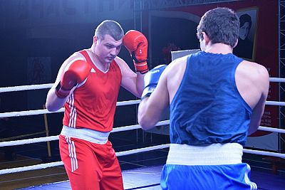 В Евпатории прошла матчевая встреча по боксу между сборными Крыма и Российского спортивного студенческого союза