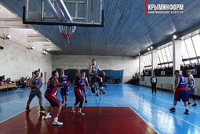 Команда КФУ – единоличный лидер баскетбольной элиты Крыма