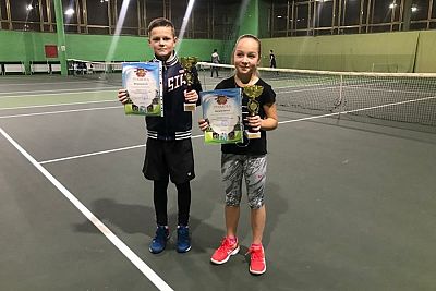 Юные крымские теннисисты стали медалистами турнира в Адыгее
