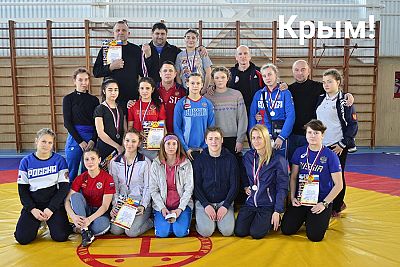 Объединенная сборная Крыма и Севастополя по женской борьбе завоевала 14 медалей на окружных соревнованиях в Краснодарском крае!