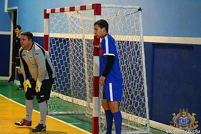 В элите футзального чемпионата Крыма фавориты одержали очередные победы