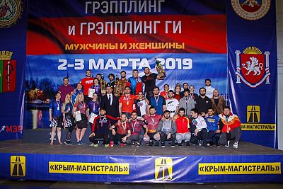 Видеосюжет о чемпионате России по грэпплингу в Евпатории