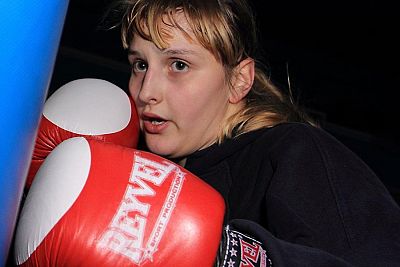 Елена Гапешина из Севастополя выиграла боксерский турнир в Боснии и Герцеговине