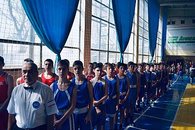 В Евпатории завершилось первенство Крыма по боксу среди юношей в возрасте 13-14 лет