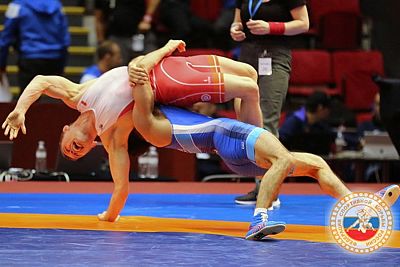 У российских классиков – 9 медалей на чемпионате Европы по спортивной борьбе!