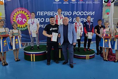 Кристина Михнева из Севастополя – победитель первенства России по женской борьбе среди юниорок до 21 года