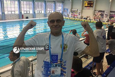 Керчанин Сергей Биховец завоевал две медали в Открытом чемпионате России по плаванию среди ветеранов