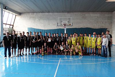 Определились победители и призеры первенства Крыма по баскетболу среди младших юношей