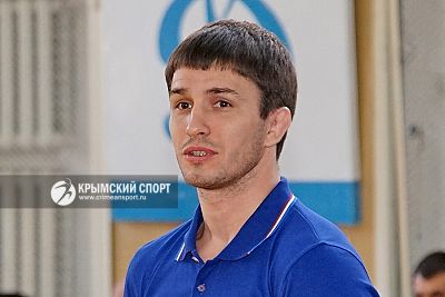 Симферопольский борец-классик Адам Курак – победитель международного турнира в Новосибирске