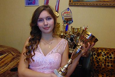 Юная шашистка из Симферополя привезла три медали из Турции