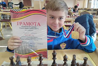 У крымчан три медали на юношеском первенстве ЮФО по быстрым шахматам