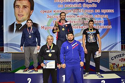 Симферопольский борец Исмаил Гажонов – победитель Всероссийского турнира в Дагестане!