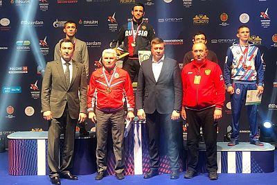 Симферополец Эмин Сефершаев – серебряный призер чемпионата России по греко-римской борьбе!