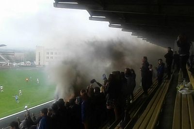Керченские фанаты едва не сожгли свой отремонтированный стадион