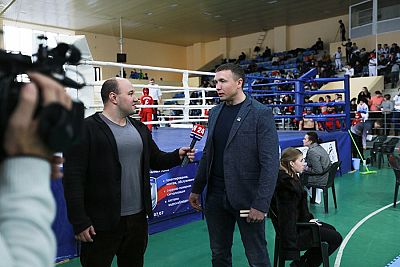 Сюжет телеканала "Крым 24" о соревнованиях по кикбоксингу "Открытый ринг"