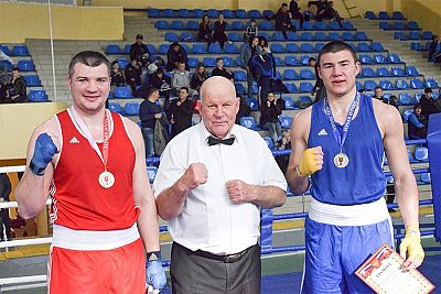 Чемпионы Крыма по боксу определились в Симферополе