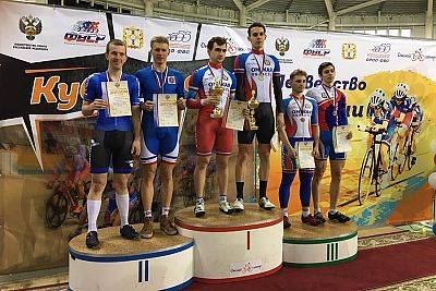 У крымских велосипедистов – две медали на Кубке России в Омске
