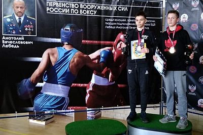 Юные севастопольские боксеры привезли два "золота" из Подольска