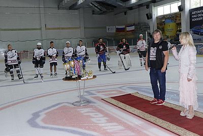 Лауреаты Ночной хоккейной лиги в Крыму-2020 получили свои награды