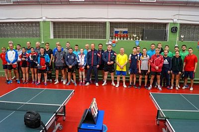 Подведены итоги командного чемпионата Крыма по настольному теннису