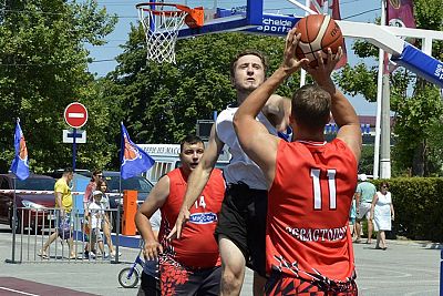 В Севастополе пройдет городской этап Всероссийского турнира по баскетболу 3х3 "Оранжевый мяч"