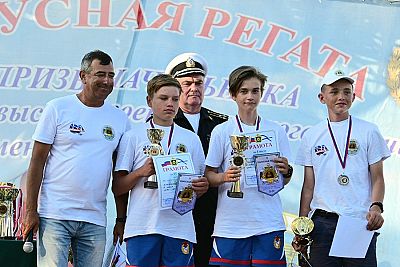 Севастопольские армейцы успешно выступили в домашних соревнованиях по парусному спорту