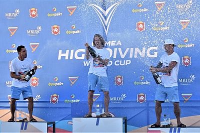 Кубок мира по хай-дайвингу в Ялте вновь выиграл Гэрри Хант