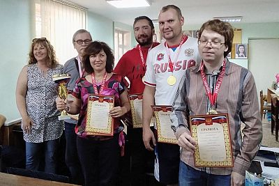 Евпаторийцы выиграли командный чемпионат Крыма по шахматам