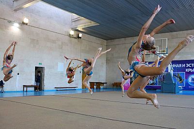 Ялтинская "Принцесса" выиграла турнир по эстетической гимнастике в Симферополе