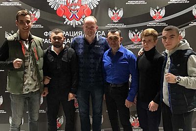 Трое севастопольских боксеров дебютировали на профессиональном ринге