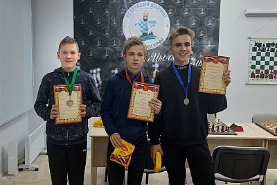 Симферополец Максим Жилайтис – победитель Мемориала Виталия Жука в классических шахматах