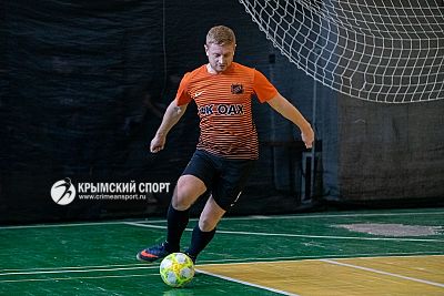"Осавиахим-Ника-2" и "Новацентр-2" возглавили чемпионскую пульку второго дивизиона