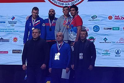 Крымчане Азамат Сеитов и Адам Курак – бронзовые призеры чемпионата России по греко-римской борьбе!