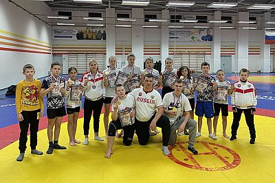 Ялтинские сумоисты завоевали россыпь медалей на региональных соревнованиях в Краснодаре