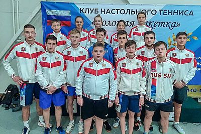 У сборной Крыма по настольному теннису – два командных "серебра" на юниорском первенстве ЮФО