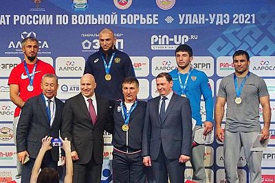 Симферополец Азамат Закуев – бронзовый призер предолимпийского чемпионата России по вольной борьбе