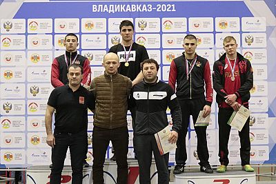 Все победители и призеры первенства России по вольной борьбе среди юношей до 18 лет