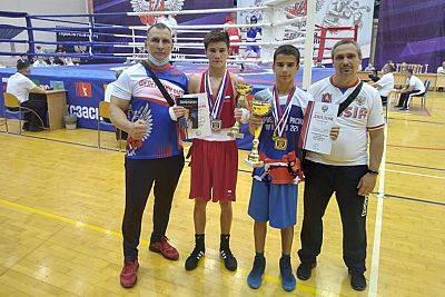 У сборной Крыма – четыре медали на первенстве России по боксу среди юношей 13-14 лет