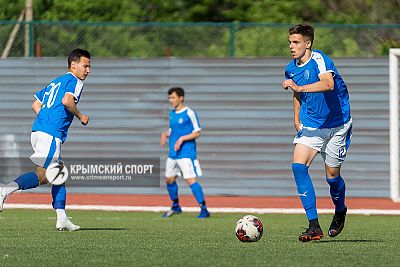 В любительском чемпионате Крыма по футболу сезона-2021/22 сыграют десять команд