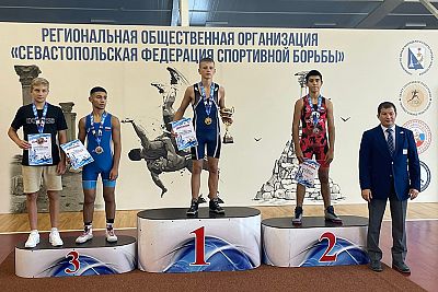 Все победители и призеры Всероссийских соревнований по греко-римской борьбе среди юношей до 18 лет в Севастополе